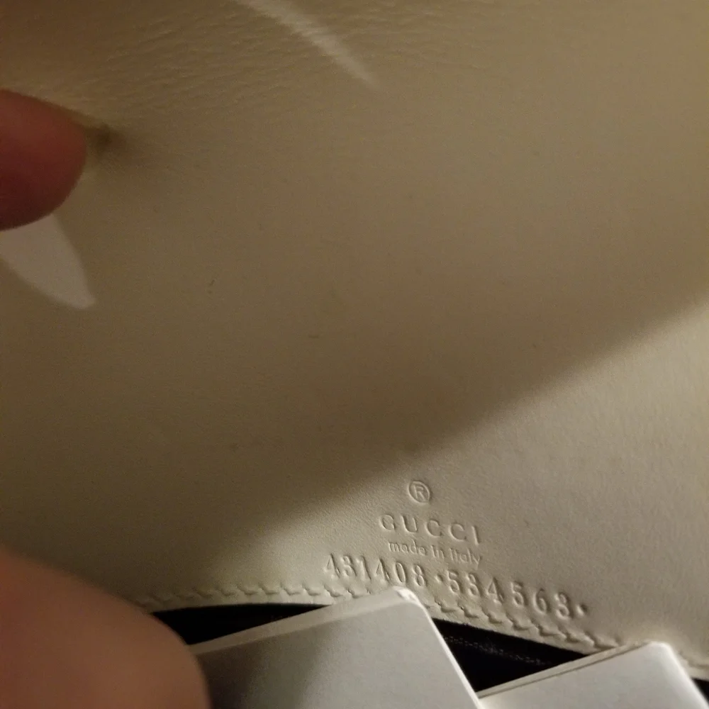 Gucci wallet on chain - Picture 3 of 7